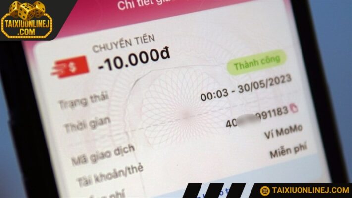 Mở ứng dụng MoMo và chuyển tiền đặt cược game
